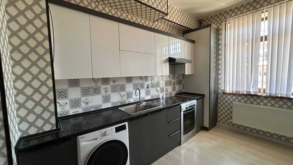 2 хоналик квартира  1 этаж янги дом, шарк 2,  корзинка 1, пед коллеж