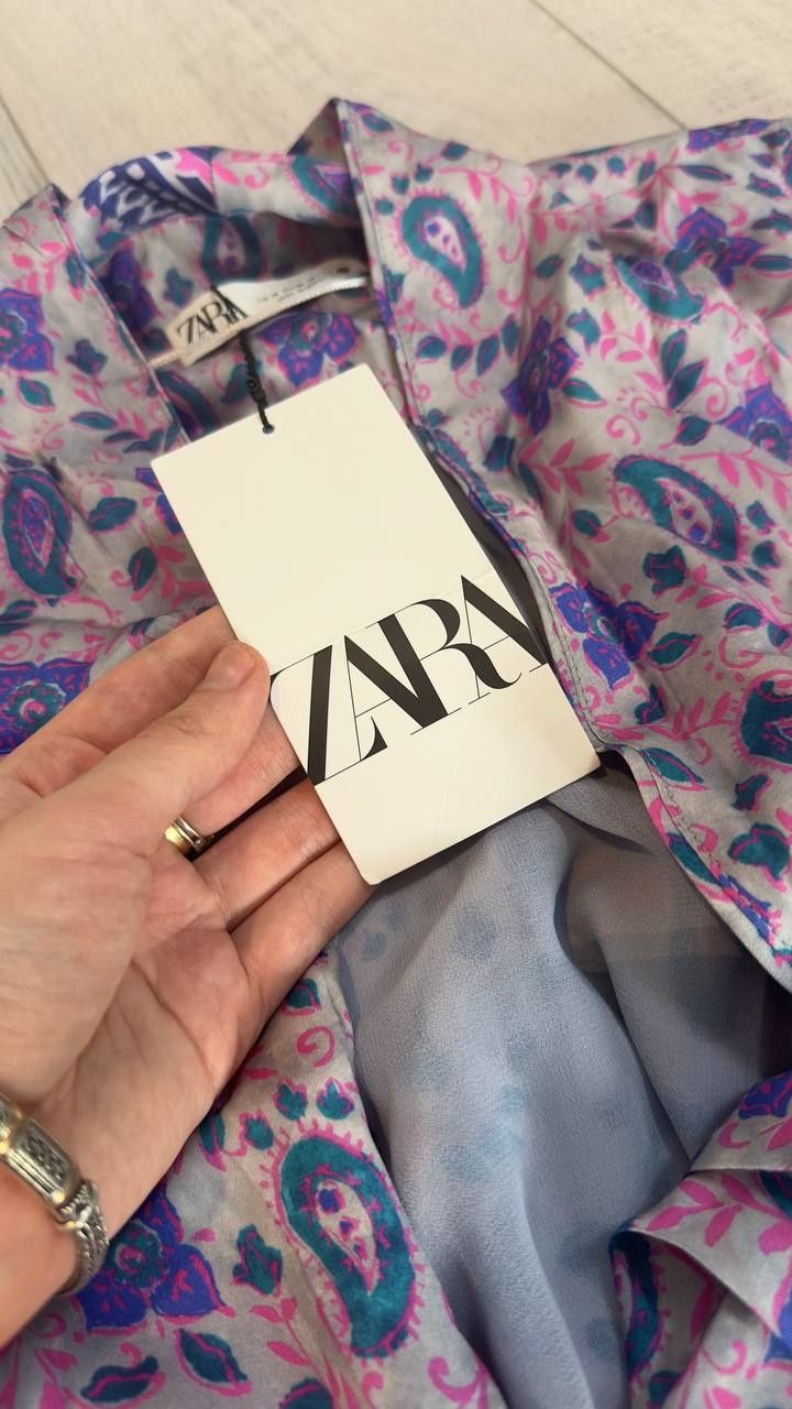 Продается женское платье ZARA (M)