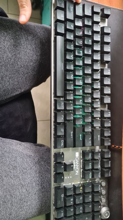 Механична клавиатура Canyon Nightfall CND-SKB7-US