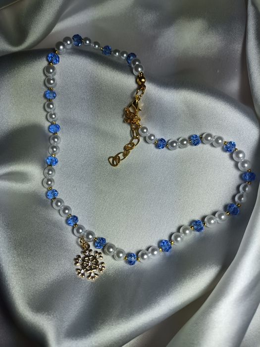 Ръчно изработени гривнии