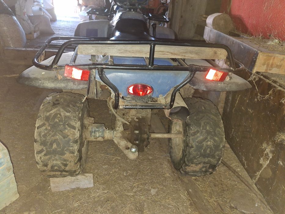 Vând atv linhai 250cc defect