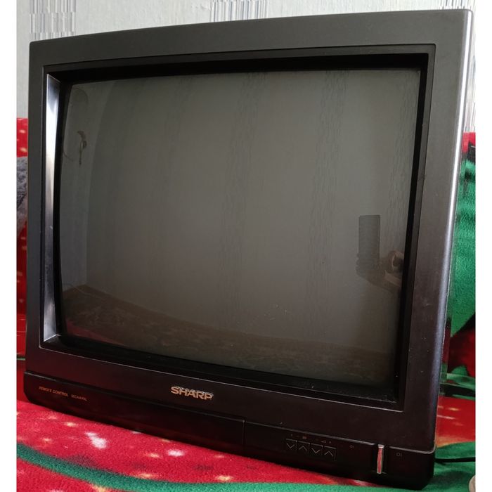 Продам телевизор