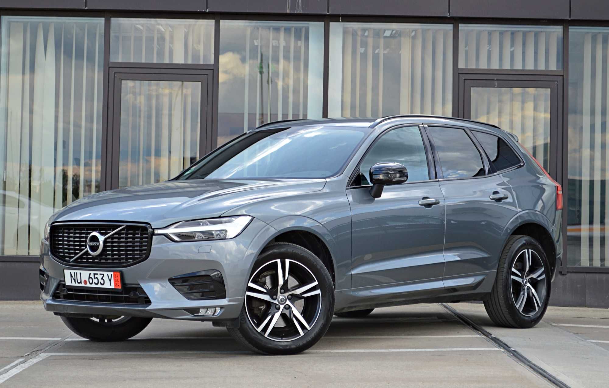 Volvo XC 60 2.0D R-Design/Automatic/4x4/Virtual/LED