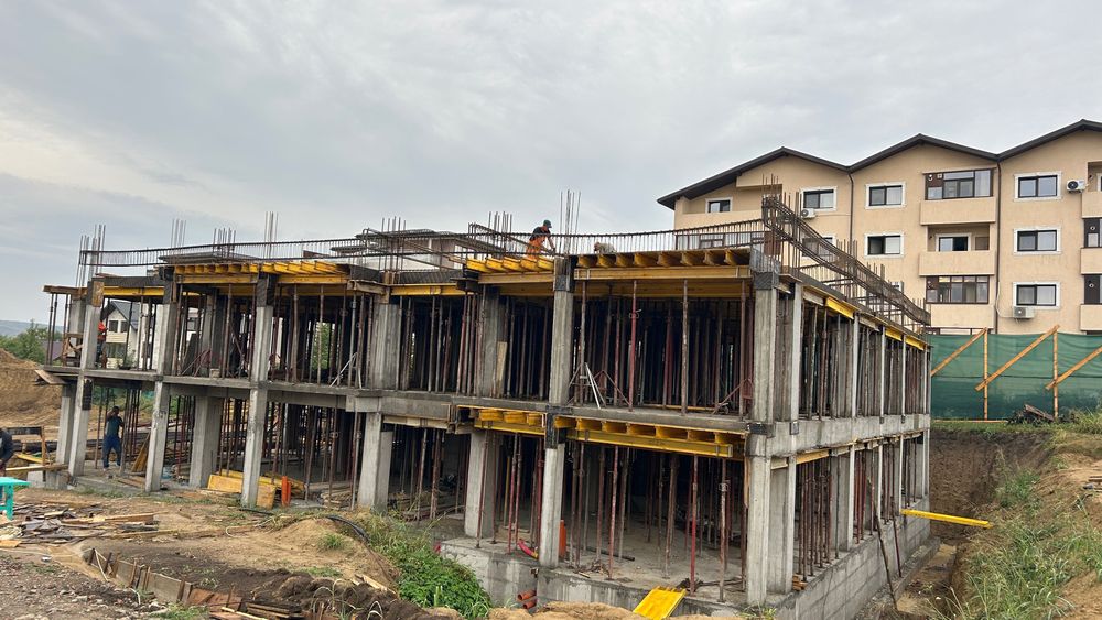 Construirea unei case: solicită ajutorul inginerului constructor.