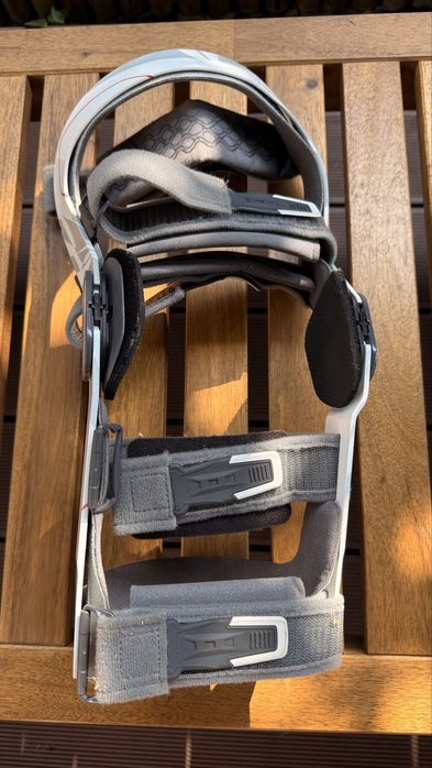 Orteza genunchi donjoy renegade picior drept marime XL