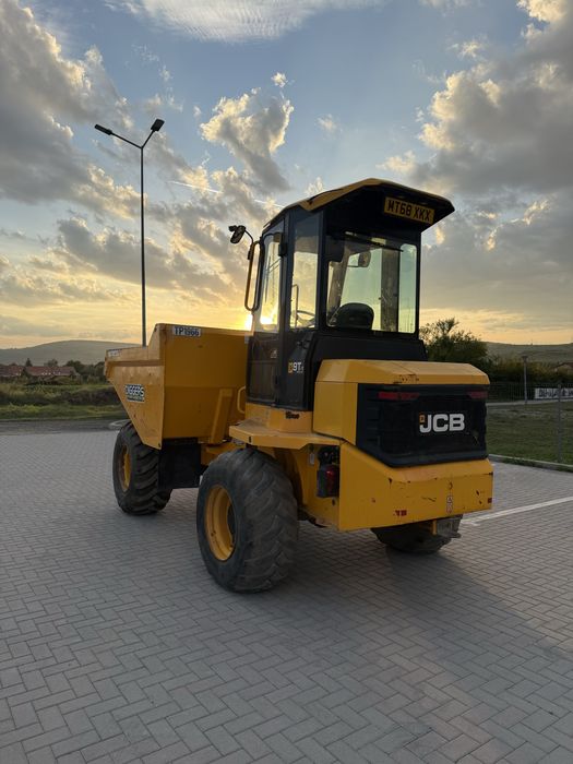 De inchiriat dumper cu cabina inchisa 9 T