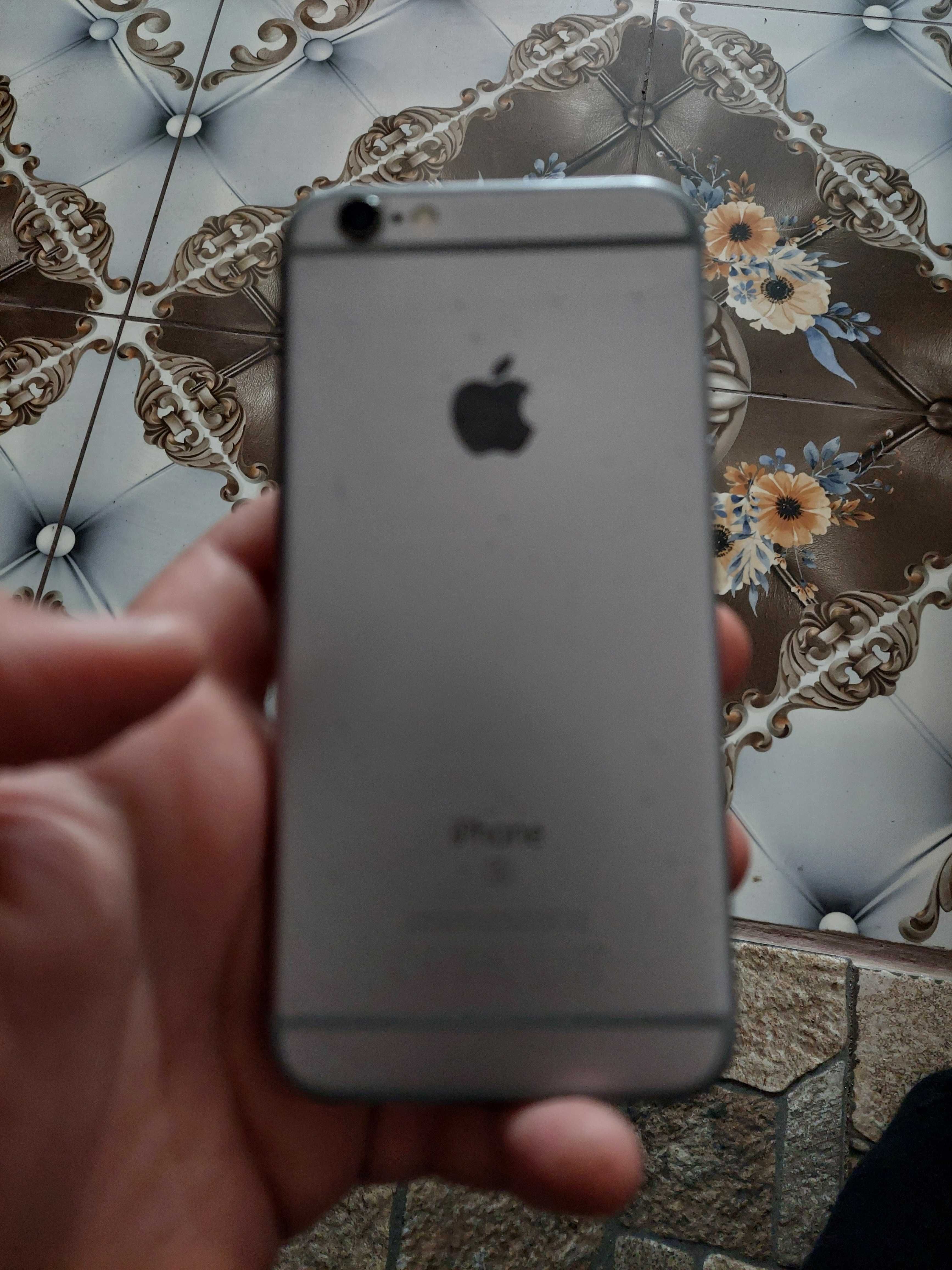 Vand iphone 6s functional este functional