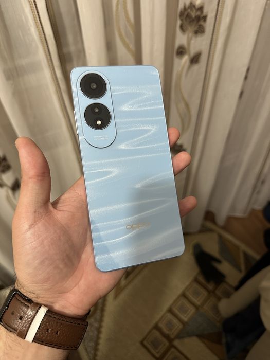 Oppo A60 256GB 12GB RAM Blue NOU Garantie !