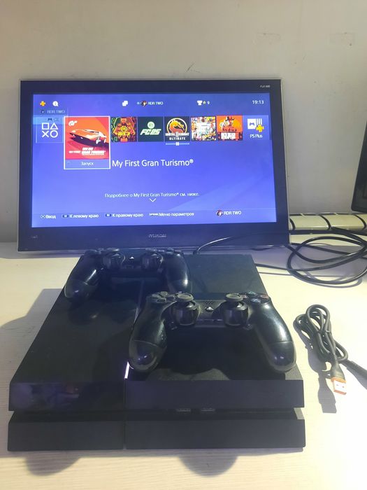 Playstation 4 Игры Фифа25 Гта5 Уфс3 Red dead redemption 2 Гонка 2 джой