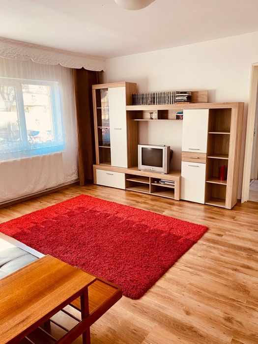 Inchiriez apartament 2 camere