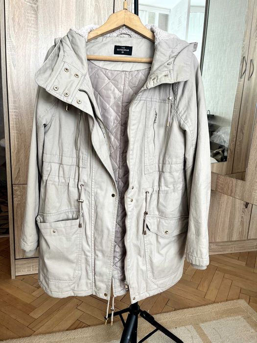 Дълго ватирано яке в бежово