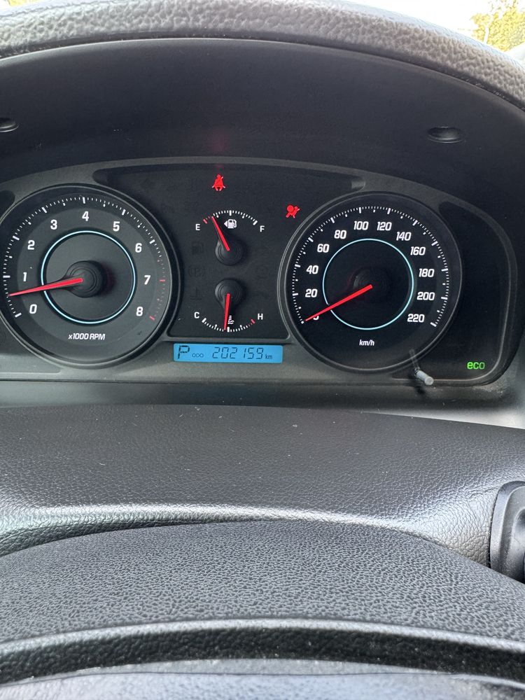 Продам Captiva 3, 2013, 3.0L mator, A/T, Choco. Toza.