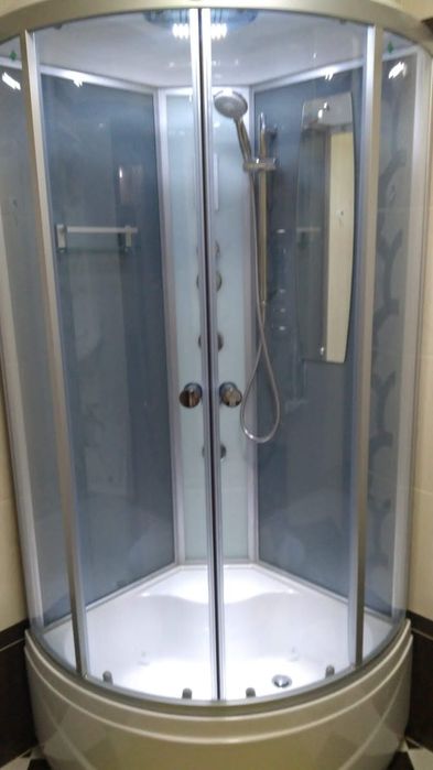 Душевая кабина состояние новой