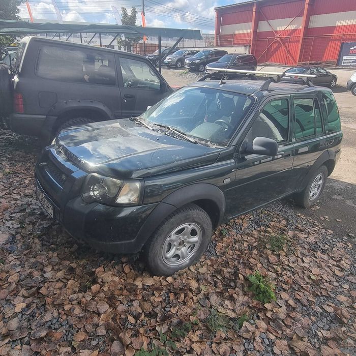 Vând Land Rover Freelander