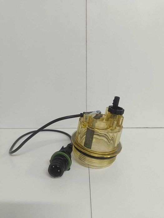 Чашка с датчиком воды (сепаратор) на фильтр PL420, PL270 КАМАЗ,SHACMAN