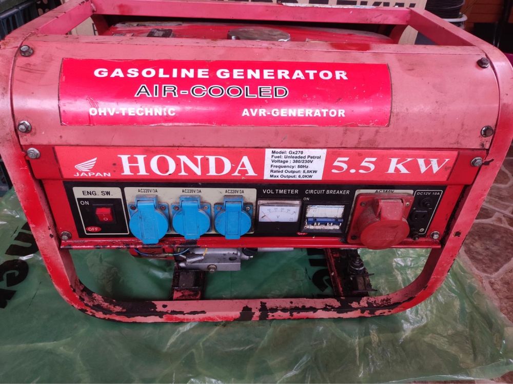 Vând generator Honda