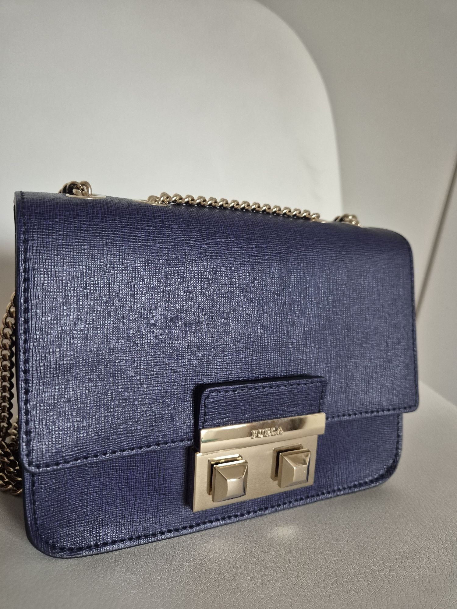 Чанти Furla - Julia, Bella, Mimi, Camilla + Elisabetta Franchi