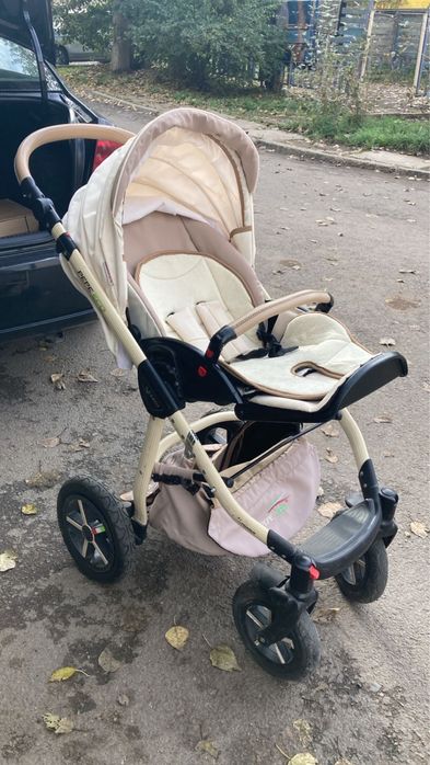 Коляска 3/1 в хорошем состоянии