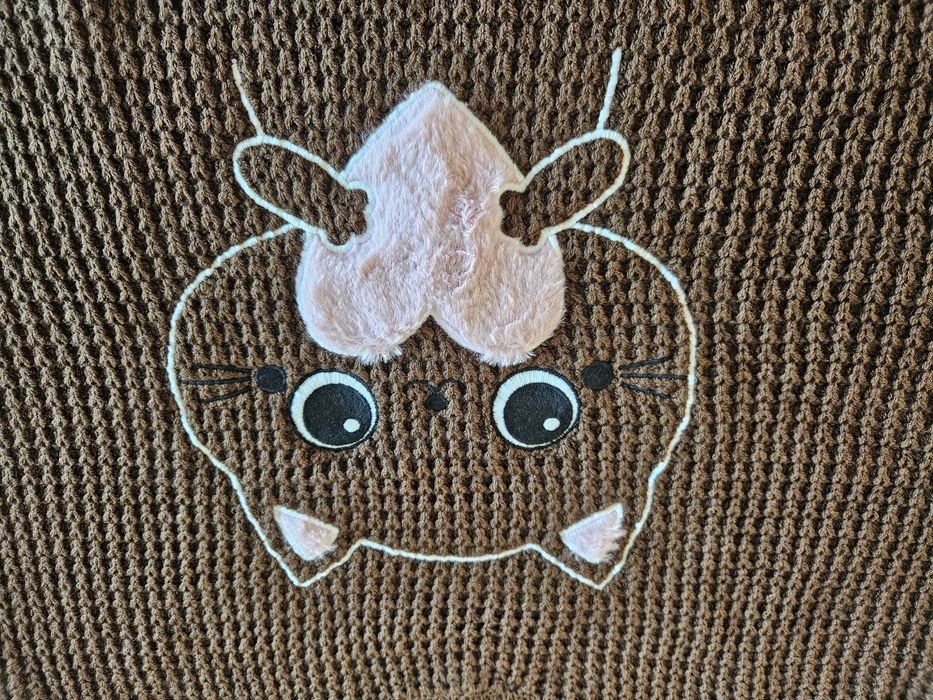 Нов дамски пуловер L