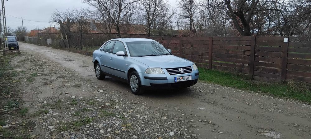 Volkswagen. Passat. Volan. Dreapta.