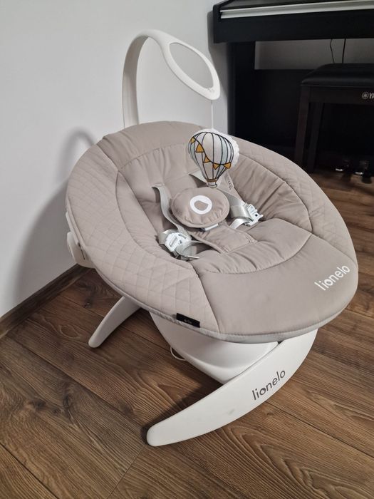 Balansoar electric Lionelo