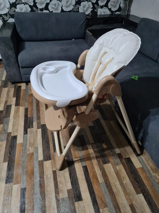Стульчик для кормления детский