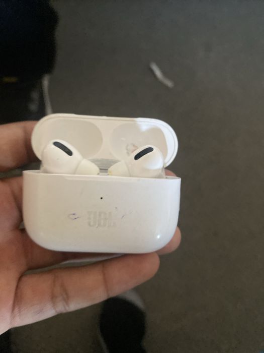 Айрпордс айр6 продам