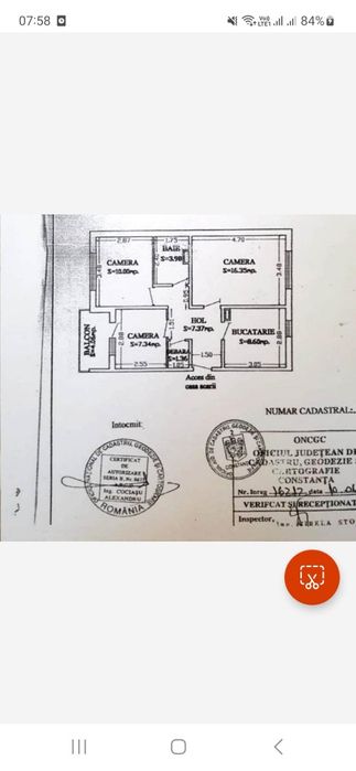 Vând apartament 3 camere, zona Marvimex