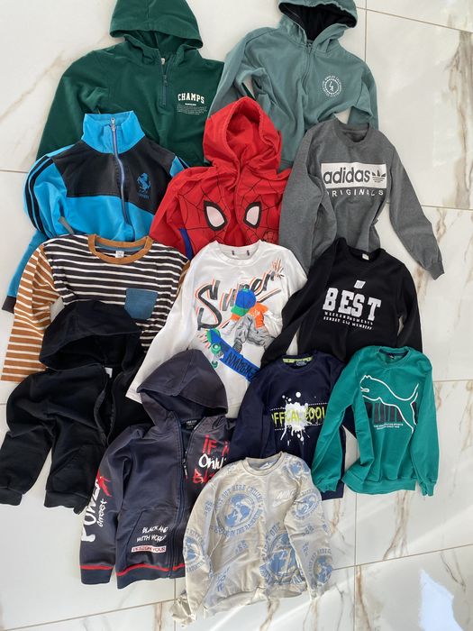 Голям лот от блукзи и суитчъри ,adidas ,nike ,подходящи за 7-8 г,128см