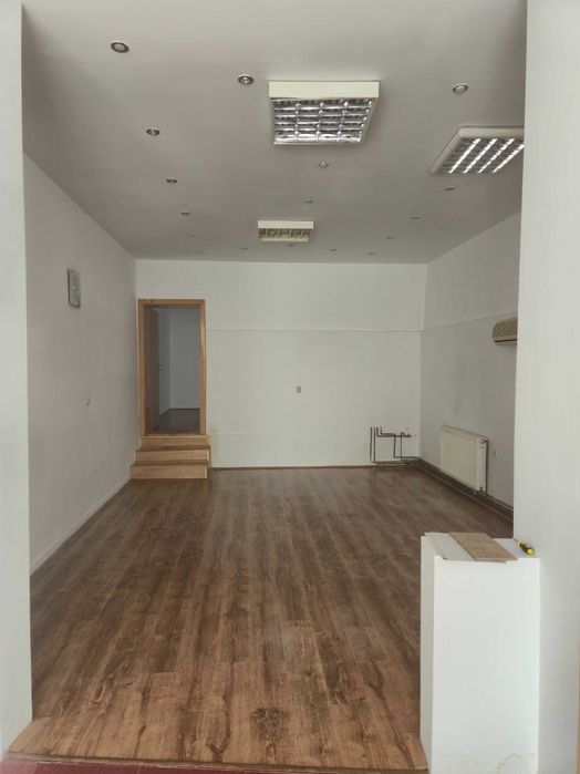 PF Vand spatiu comercial Lugoj