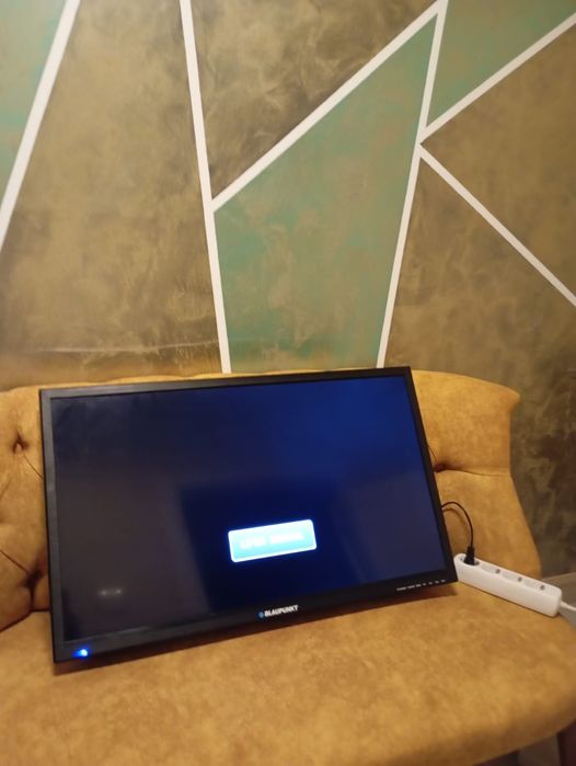 Vand doua televizoare,Sony Bravia si Blaupunkt