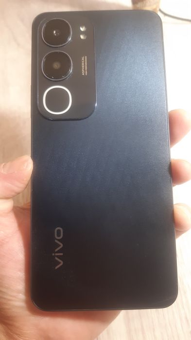 Vivo Y19 s 129 gb