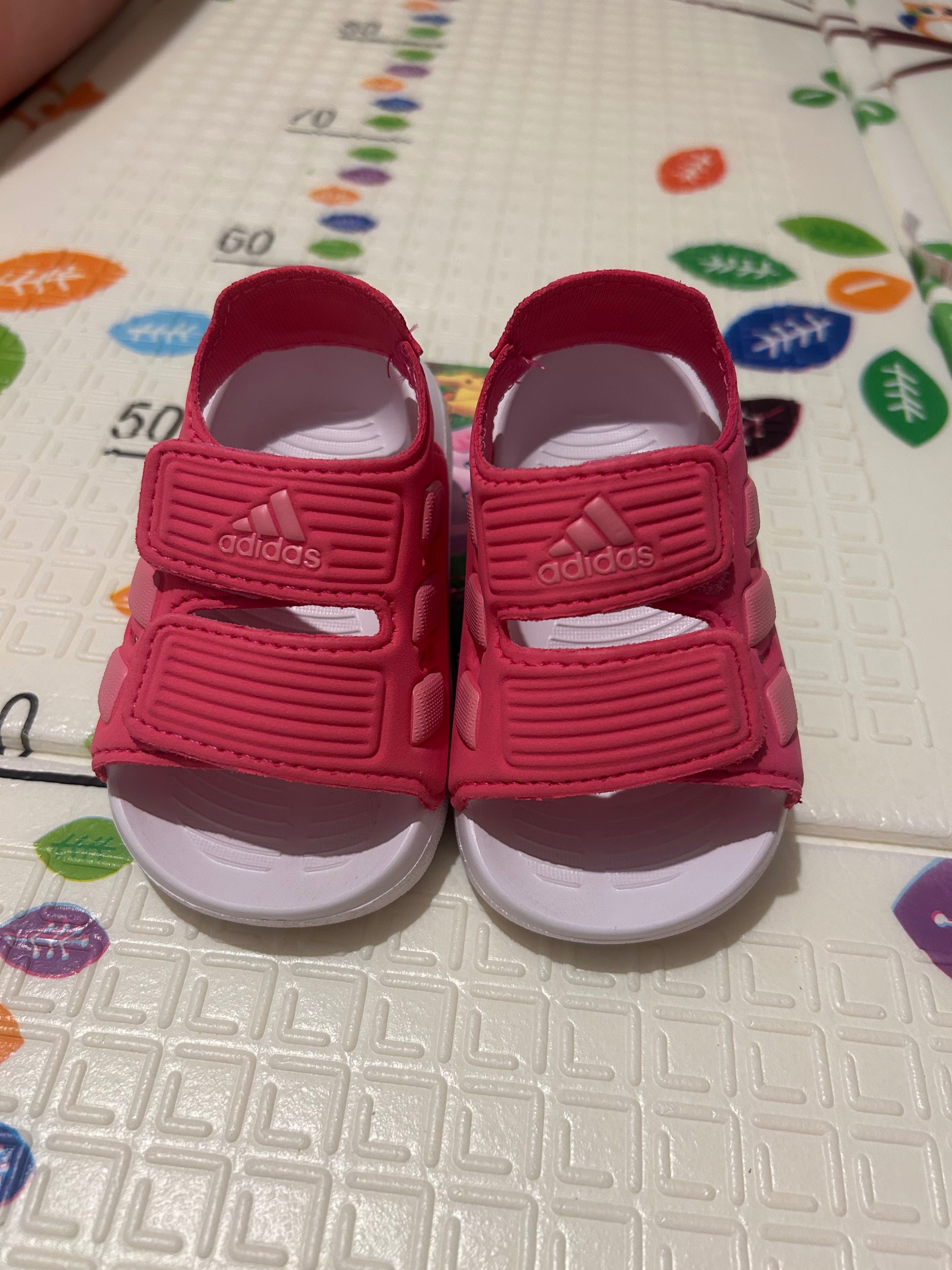 Бебешки сандали adidas