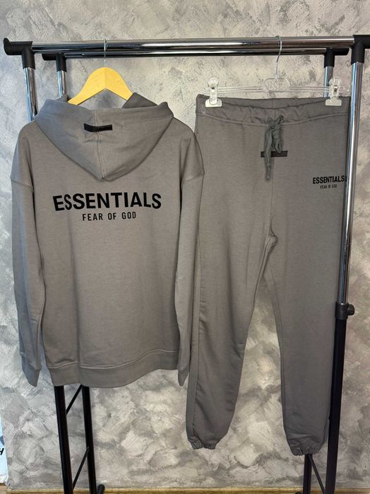 Trening/Compleu Essentials Fear Of God