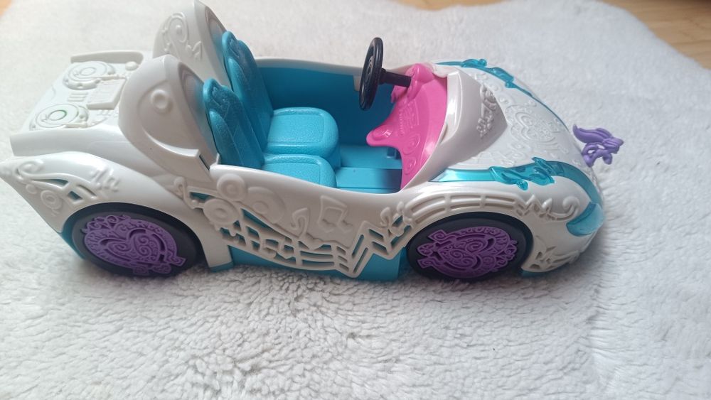 Mașina din colecția My Little Pony