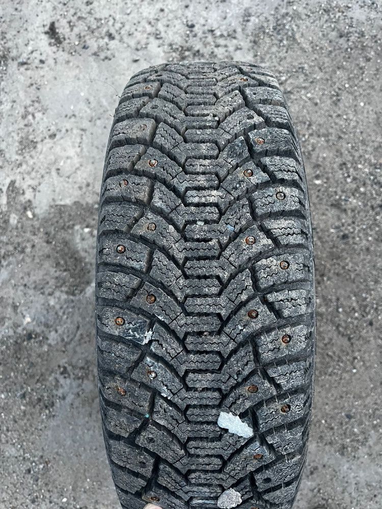 Продам шины р 14 зимние