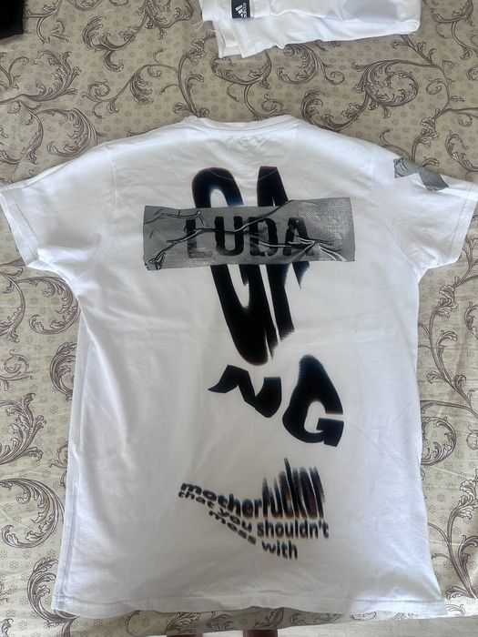 SE тениска на luda