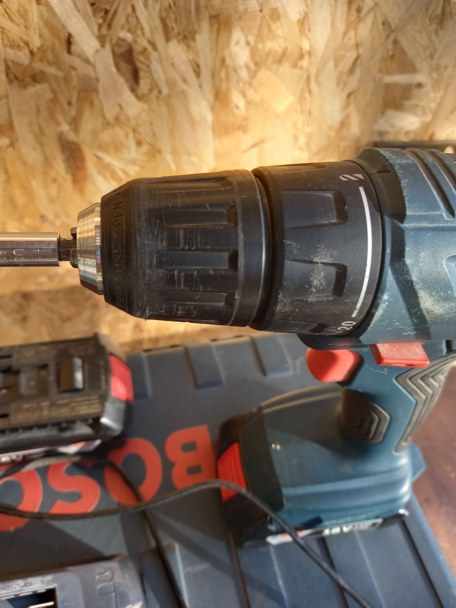 Filetantă Bosch 18v ,1,5 ah