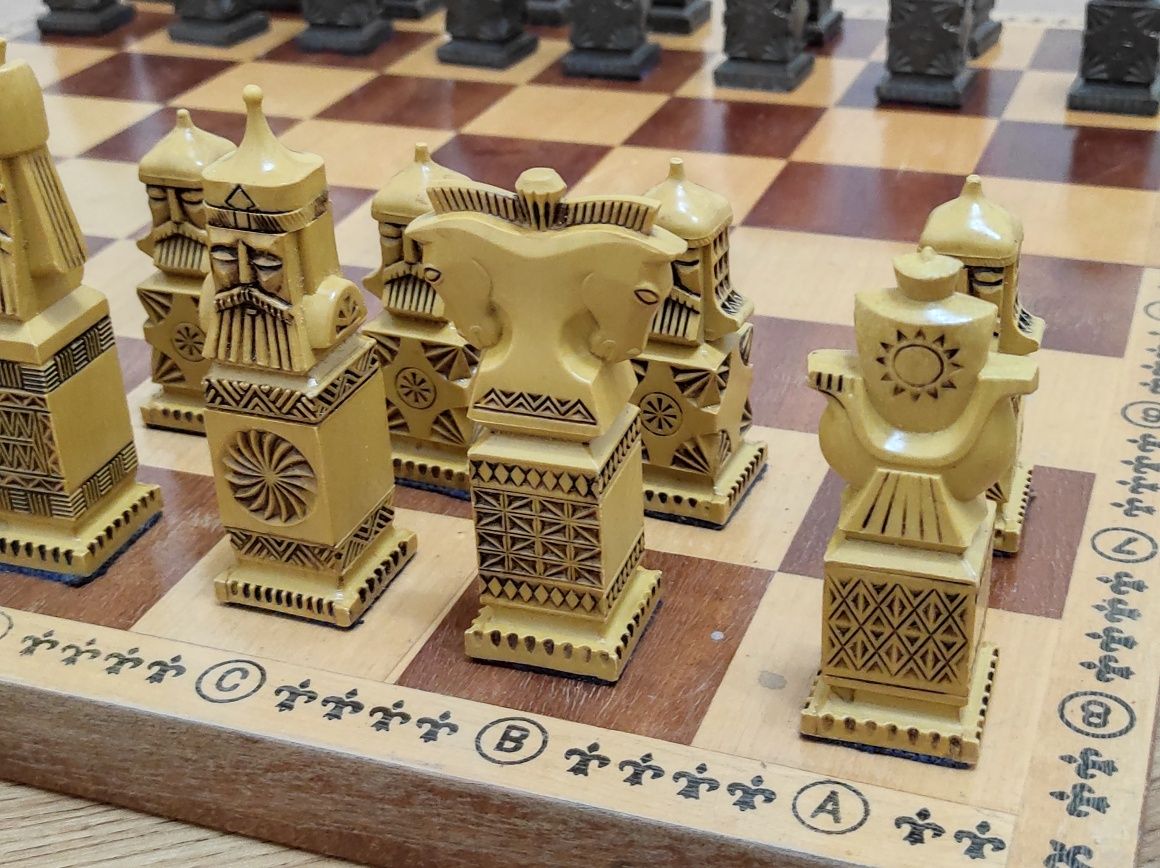 Шахматы антикварнве