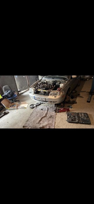 Vând volvo v40 2002 ambreaj + placa de presiune noua