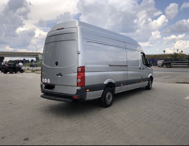 Vând crafter motor 2.5 110 cp