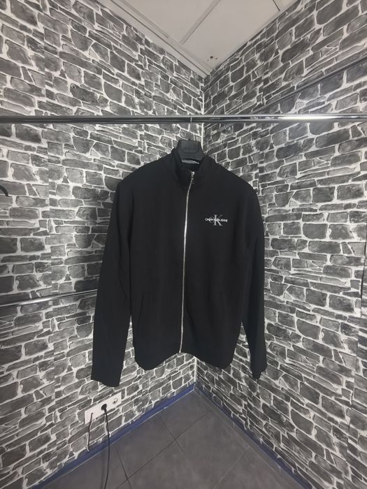 Kelvin мъжки екип