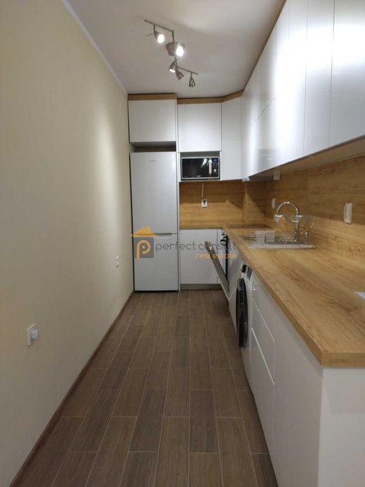 Дава се под наем Едностаен апартамент в Пловдив, Тракия - 46 кв.м за 275 € - Снимка #2