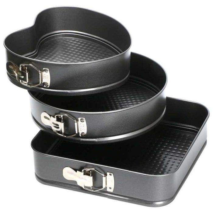 Set 3 Tavi de copt, Otel Carbon, Forma Inima, Rotunda, Patrata, Negru