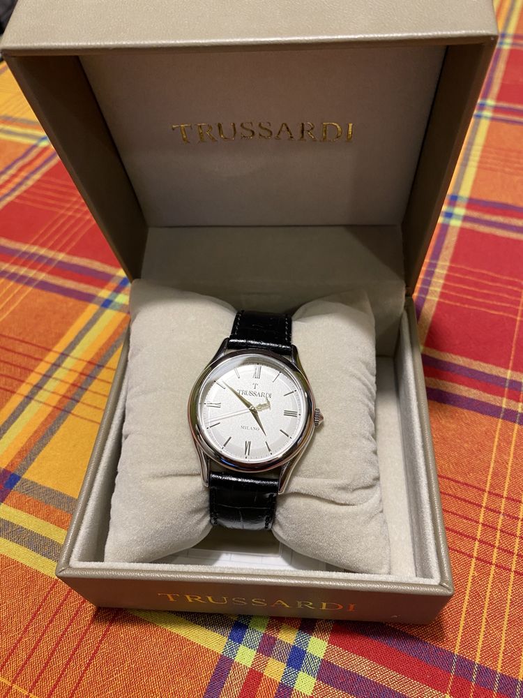 Часовник Trussardi