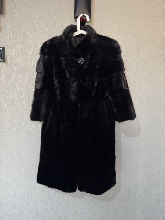 Норковая шуба,черный бриллиант