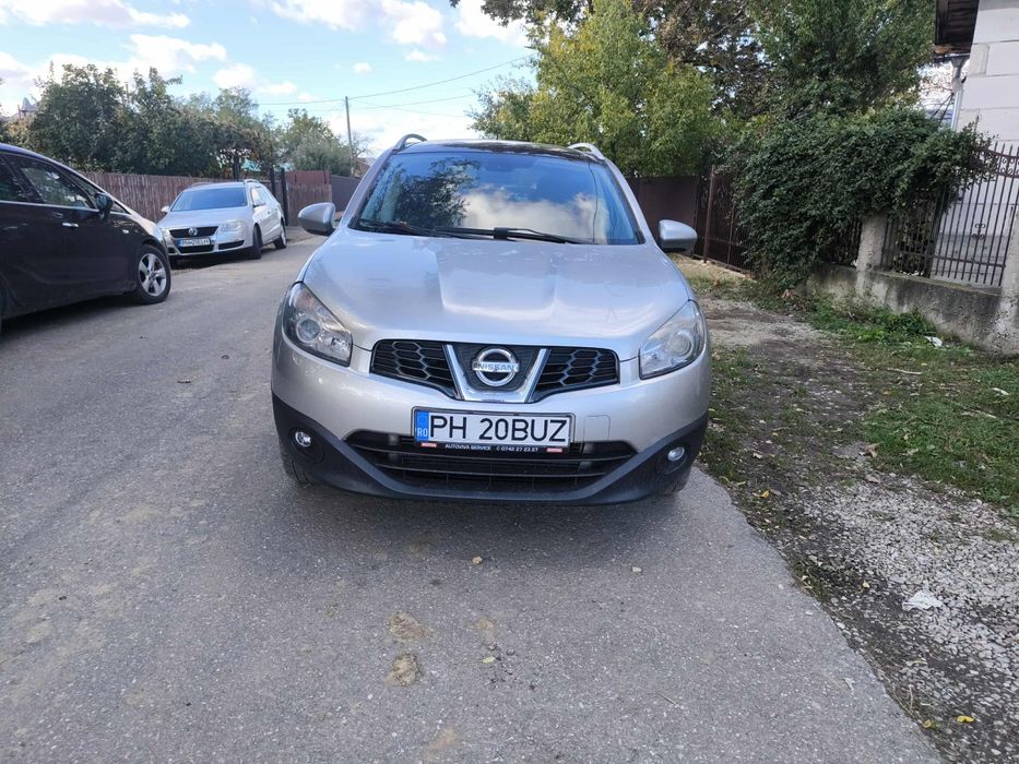 Nissan Qashqai+2