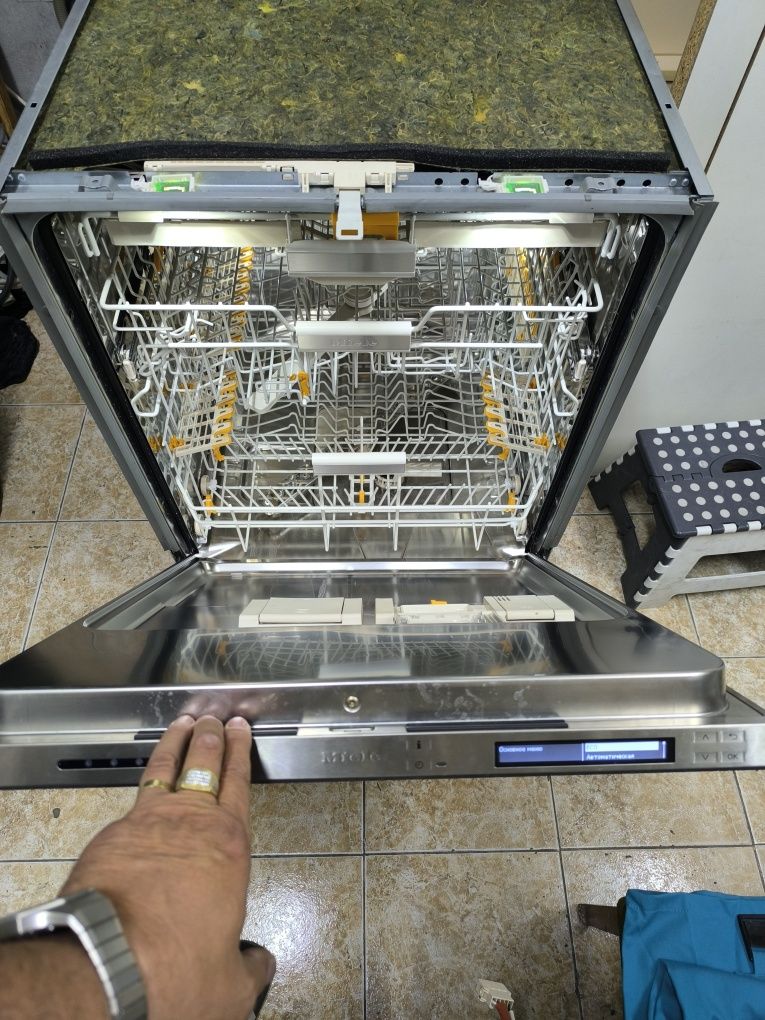 Съдомиялна Miele G 6997 SCVI K2O XXL auto open + отваряне с почукване
