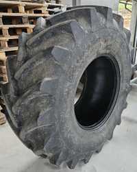 Vand anvelope agro: 650/75/r32, 520/85 r42, 600/65/r34, 710/70/r42