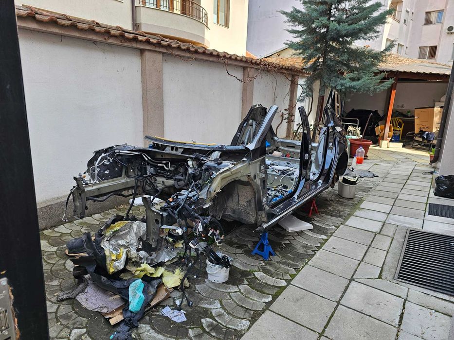 На части Peugeot 308 1,6 hdi 6 скорости Т9 2015 пежо